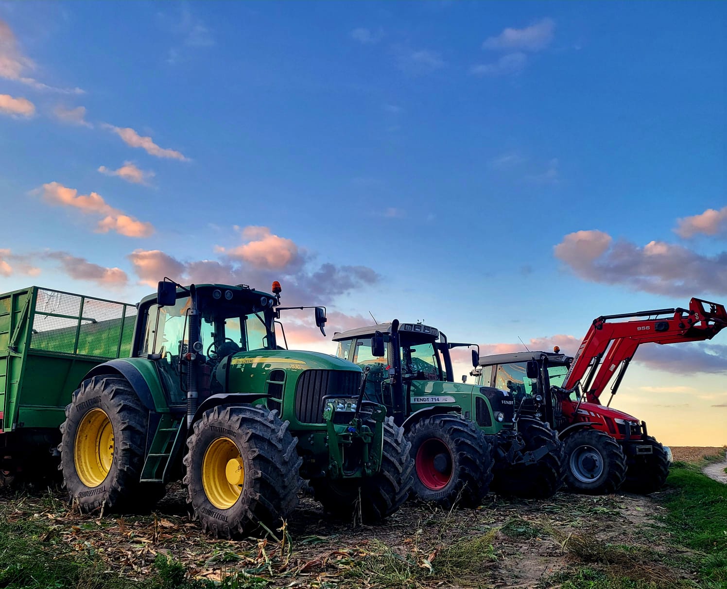 Maschinenpark — John Deere, Fendt